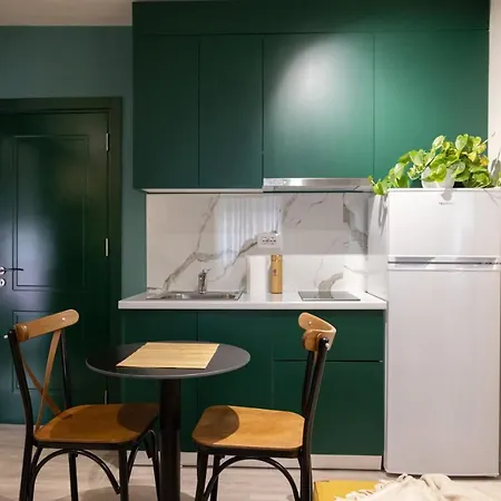 아파트 Kiwi 1+1 Apartament 티라나